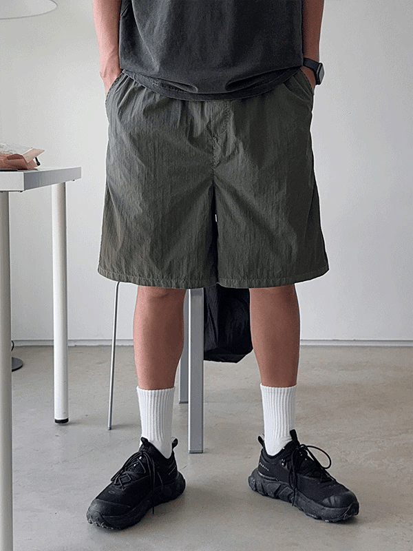 Delo Pigment Nylon Shorts