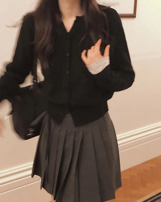 Y-neck modern cardigan