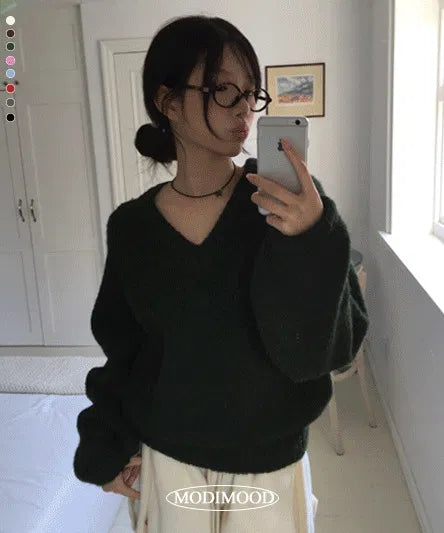 Mohair V-Neck Pompommi Knitwear - 6 colors