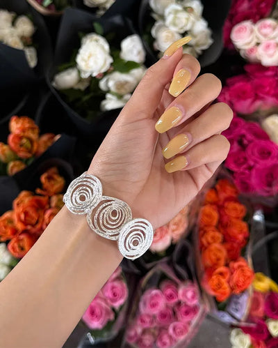 Circle Metallic Bangle Bracelet