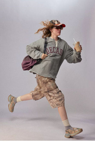 [Monterest] Washed Split-Neck Graphic Sweatshirt