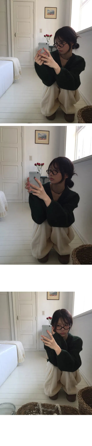 Mohair V-Neck Pompommi Knitwear - 6 colors