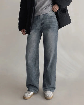 Semi-wide straight denim pants