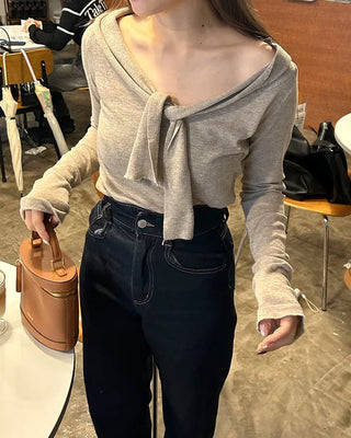 Tie-off shoulder knit