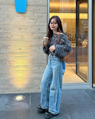 Round neck loose fit knit