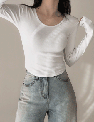 Round spandex T-shirt