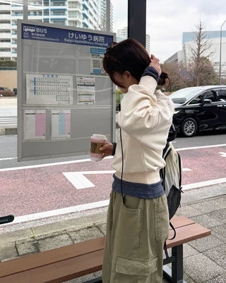 V-neck oversized sweatshirt