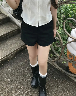 Button cotton shorts