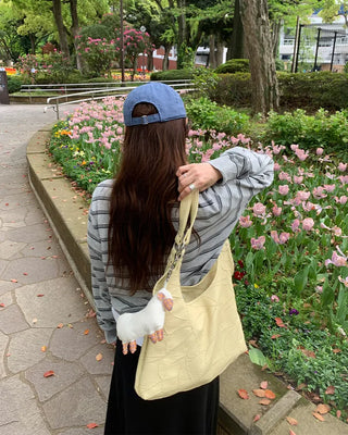 Quilted shoulder bag