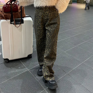 Leopard print semi-wide pants