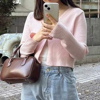 2-button V-neck cardigan