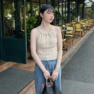 Sleeveless twist knit
