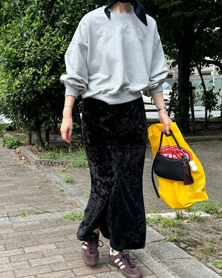 Basic color sweatshirt
