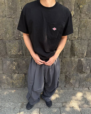 Nylon cargo pants with elastic waistband
