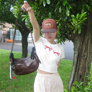 Pocket shoulder bag