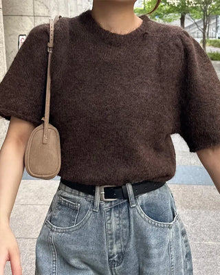 Long tie & short-sleeve knit set