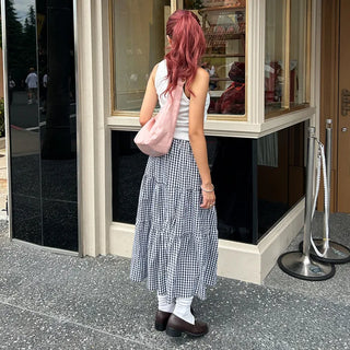 Simple shoulder and crossbody bag