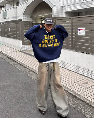 Lettering knit