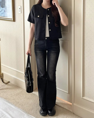 Collarless half-sleeve jacket