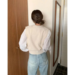 Ribbon knit vest