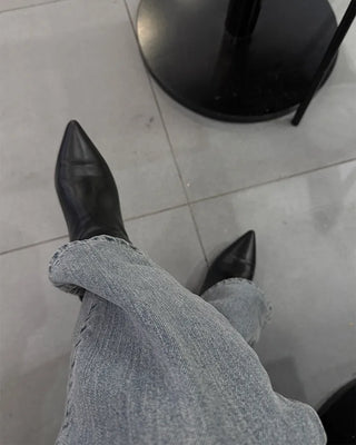 Leather pointed-toe ankle boots