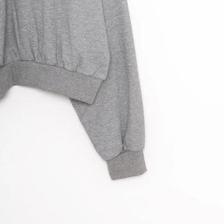 Shoulder slit cropped sweatshirt