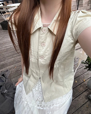 Button-up puff-sleeve blouse
