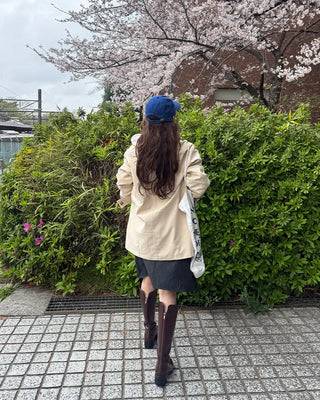 Loose-fit half trench coat
