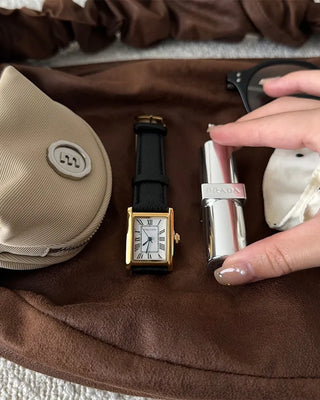 Classic Square Line Handwatch