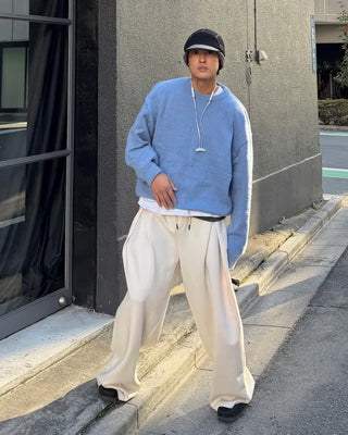 Balloon silhouette dart pants