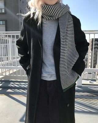 Egg Border Knit Scarf