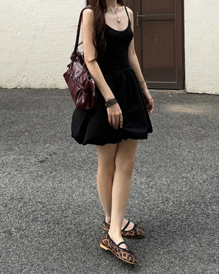 Strap ballet shoes