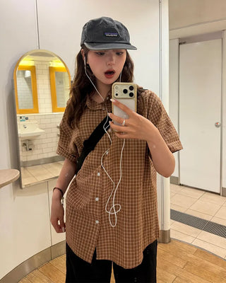 Gingham check half shirt