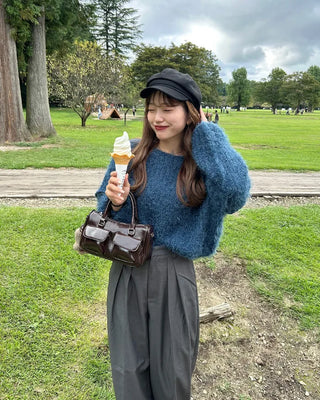 Long-sleeved shaggy knit