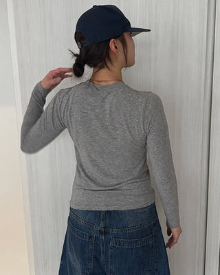Basic long-sleeve T-shirt