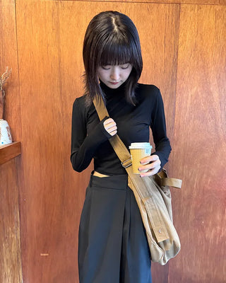Cropped basic turtleneck T-shirt