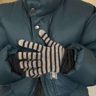 Striped long gloves