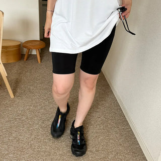 Short biker pants