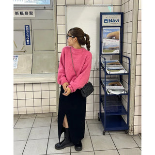 Front slit long skirt