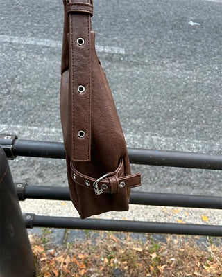 Side belt shoulder bag