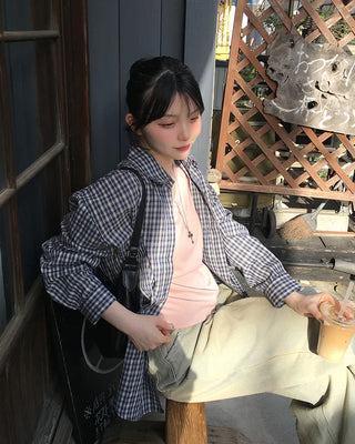 Washed wide-fit denim pants