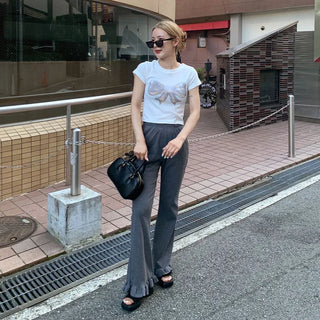 Ribbon Graphic Crop T-Shirt