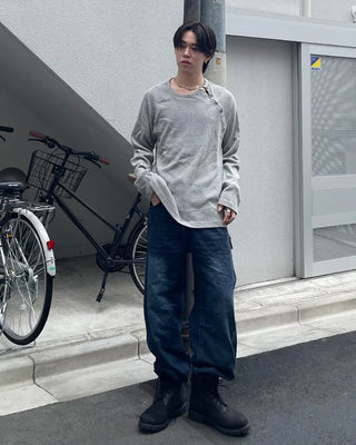 Asymmetrical slit button long T-shirt