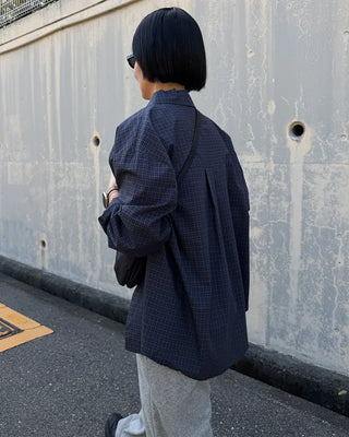 Checked long-sleeved shirt