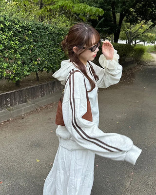 Half-zip line sleeve oversized hoodie