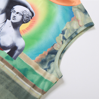 Crewneck contrast character print crop top