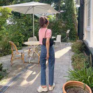Colored round short-sleeved knit