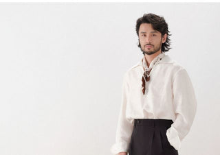 [CULTUM] Relaxed Deep V-neck Shirt
