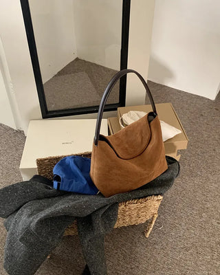 High-end looking, high-cost-performance suede bag