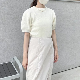 Puff-sleeve round knit